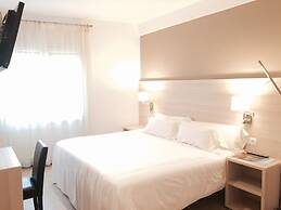Hotel Carbonell