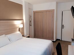 Hotel Carbonell