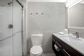Home2 Suites by Hilton Omaha West, NE
