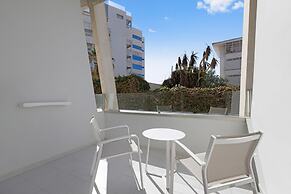 Aparthotel Fontanellas Playa