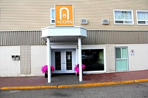 Acorn Motel