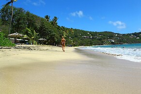Bequia Beach Hotel Luxury Resort & Spa