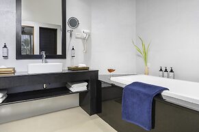 NH Bentota Ceysands Resort