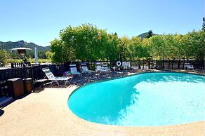 Alpine Trail Ridge Inn