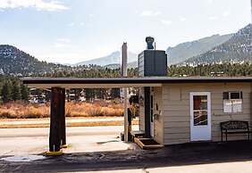 Alpine Trail Ridge Inn