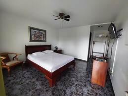 Brillasol Airport Hotel