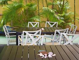 Polynesian Beach Club Hostel