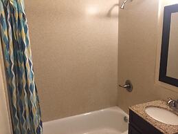 Polynesian Beach Club Hostel