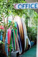 Polynesian Beach Club Hostel