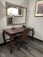 Four Corners Inn