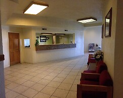 Four Corners Inn