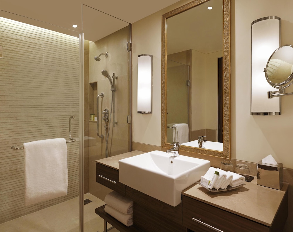 DoubleTree by Hilton Agra