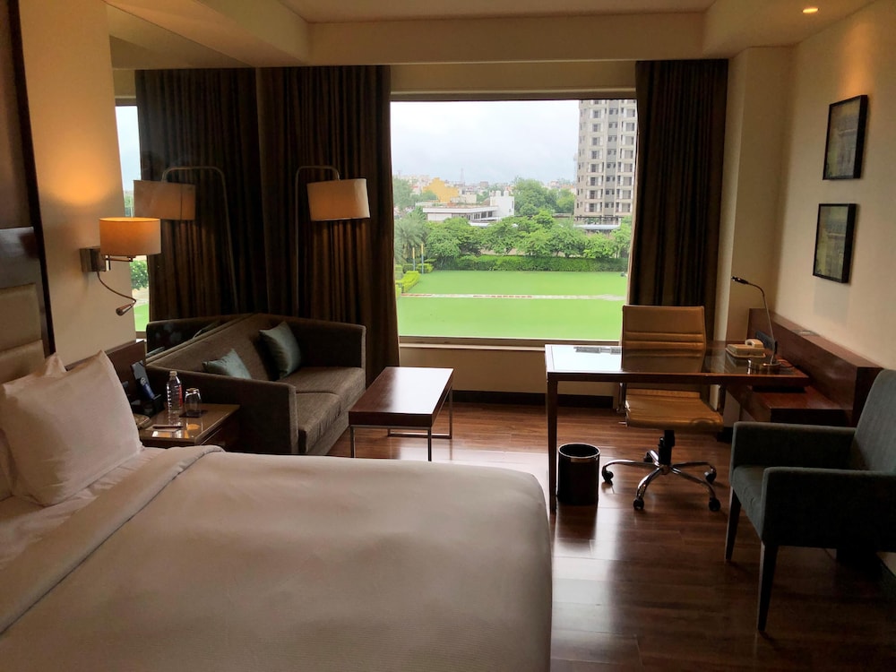 DoubleTree by Hilton Agra