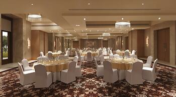 DoubleTree by Hilton Agra