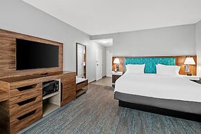 Hampton Inn Omaha/West Dodge Road (Old Mill)