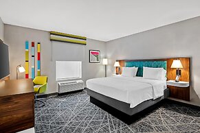 Hampton Inn Omaha/West Dodge Road (Old Mill)