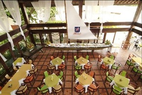 Amoaras Resort