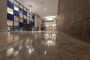 Le Bleu Hotel & Resort