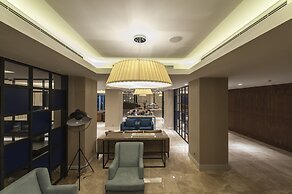 Le Bleu Hotel & Resort