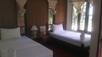 Haad Yao Sunset Bungalow