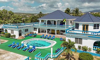 Beyond Sunset Resort & Villas