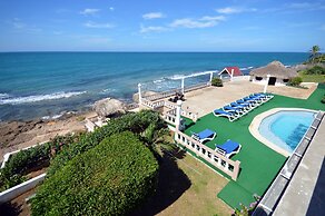 Beyond Sunset Resort & Villas