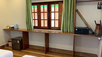 Lotus Paradise Resort