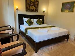 Lotus Paradise Resort