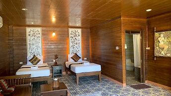 Lotus Paradise Resort