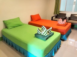 Lotus Hostel Beach Koh Tao