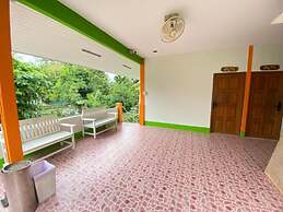 Lotus Hostel Beach Koh Tao