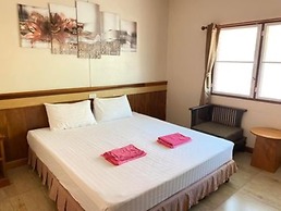 Lotus Hostel Beach Koh Tao