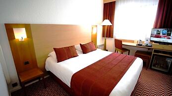 Hôtel Forest Hill Paris Meudon-Vélizy