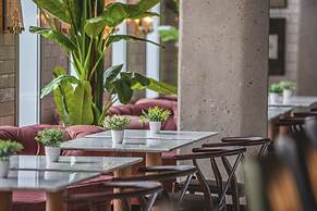 Le ReMIX Hotel