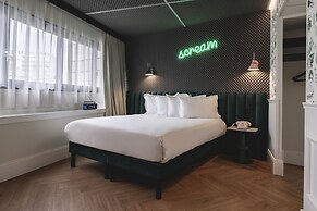 Le ReMIX Hotel