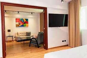 El Polo Apart Hotel & Suites