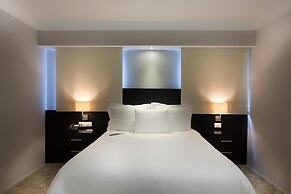 Plaza Florida Suites