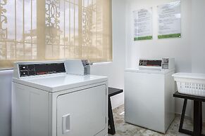 Plaza Florida Suites