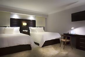Plaza Florida Suites