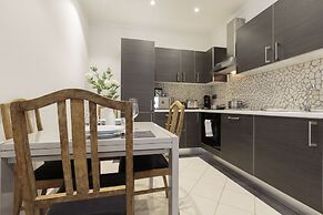 The Queen Luxury Apartments - Villa Liberty