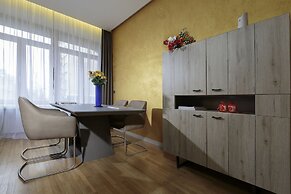 The Queen Luxury Apartments - Villa Liberty