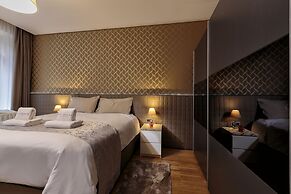 The Queen Luxury Apartments - Villa Liberty