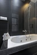 The Queen Luxury Apartments - Villa Liberty