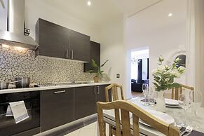 The Queen Luxury Apartments - Villa Liberty