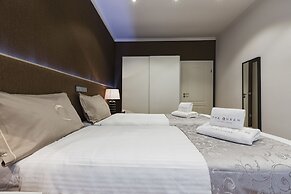 The Queen Luxury Apartments - Villa Liberty
