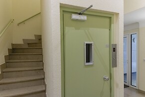 The Queen Luxury Apartments - Villa Serena