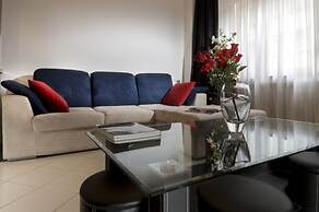 The Queen Luxury Apartments - Villa Serena