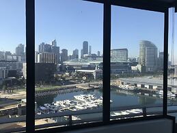 Apartments Melbourne Domain - New Quay Docklands