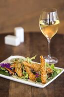 Oaks Mackay Rivermarque Hotel