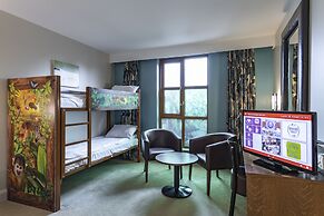 Chessington Safari Hotel